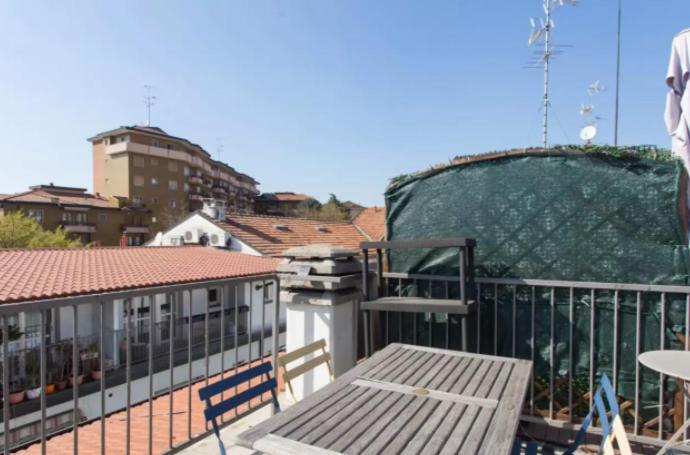 Vintage Apartment In Corvetto Area Milan Exterior photo